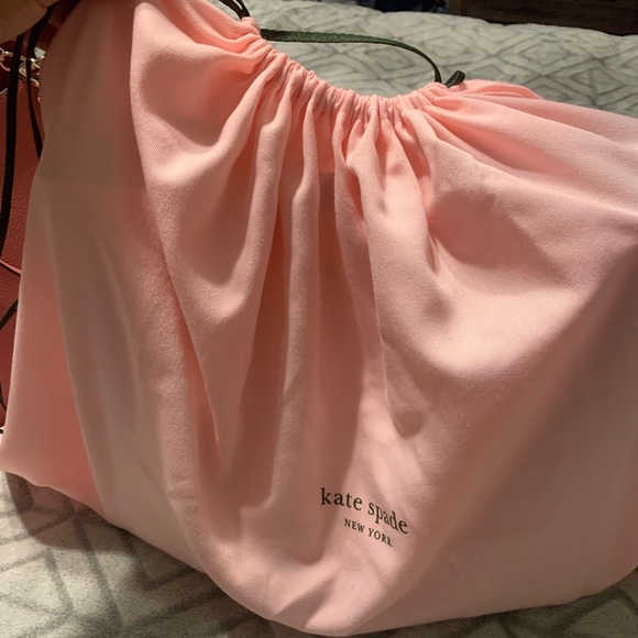 Kate Spade Tote - Picture 2 of 7